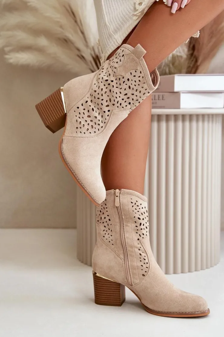 Discount Boto Ażurowe Botki Na Słupku Z Eko Zamszu Zapinane Na Zamek Beżowe Sevana