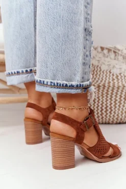 Clearance Evento Ażurowe Sandały Na Słupku Camel Hey Lover