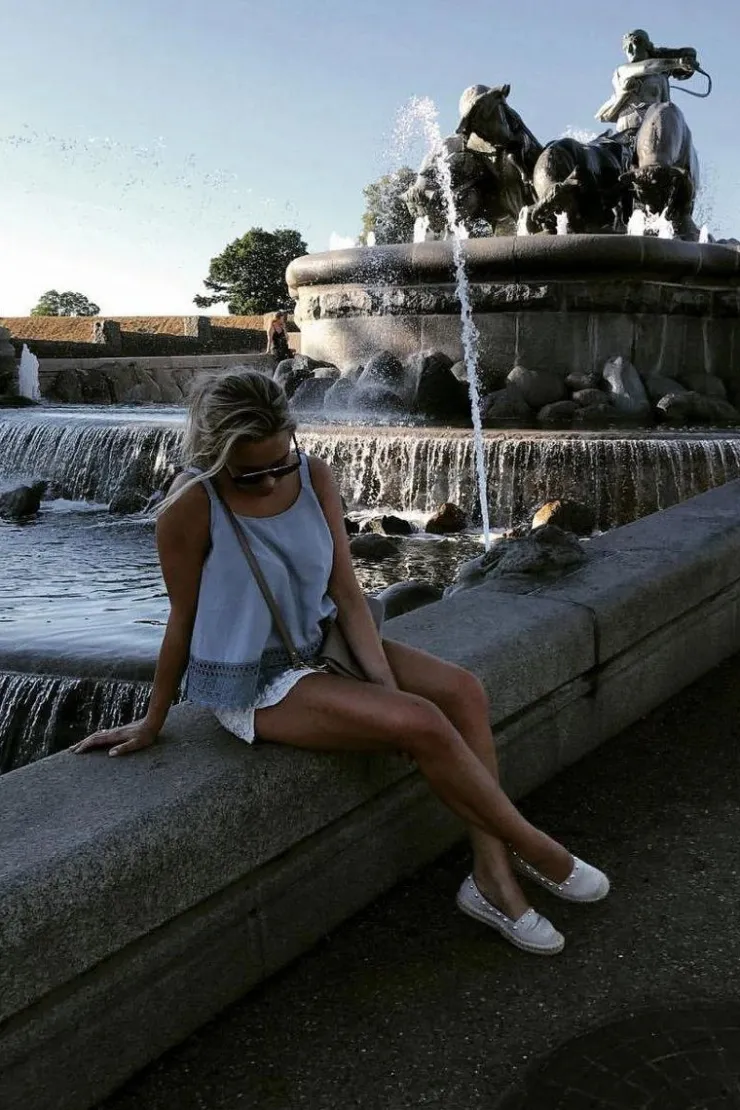 Boto Baleriny Klasyczne*Białe Wsuwane Espadryle z Ćwiekami Christiane