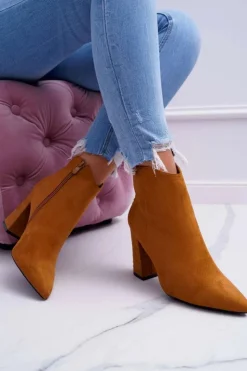 Discount Boto Botki Damskie Na Obcasie Z Nitami W Szpic RB23P Camel Snack