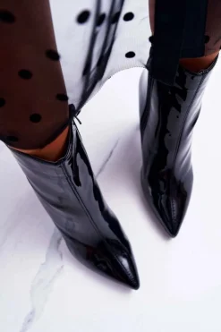 Discount Boto Botki Damskie Na Słupku W Szpic Lakierowane Czarne Demens