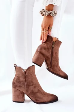 Damskie Buty damskie Vinceza Botki Damskie Na Słupku Zamszowe Beżowe Carrick