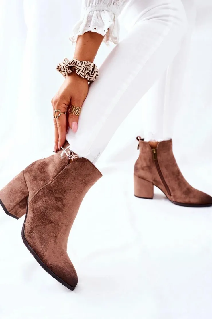 Damskie Buty damskie Vinceza Botki Damskie Na Słupku Zamszowe Beżowe Carrick