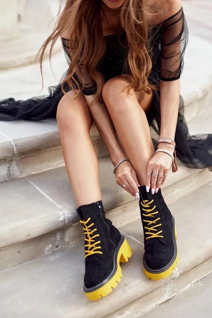 Outlet Boto Botki Damskie Trapery Czarne Żółte Zamszowe Malawi