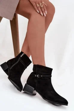New D&A Botki Damskie Z Naturalnego Zamszu Na Klocku Ocieplane CR52-651 Czarne Czarny
