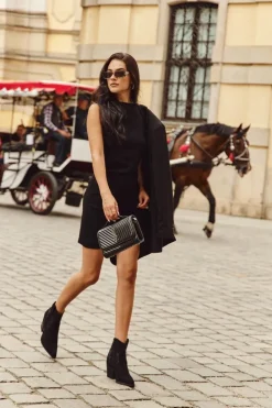 Damskie Boto Botki Kowbojki Damskie Ocieplane Ze Zdobieniem Na Słupku Czarne Arabella