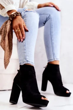 Hot Boto Botki Na Słupku Odkryte Palce Czarne Adore