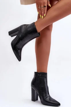 Clearance Boto Botki Na Słupku Wężowy Wzór Czarne Daldala