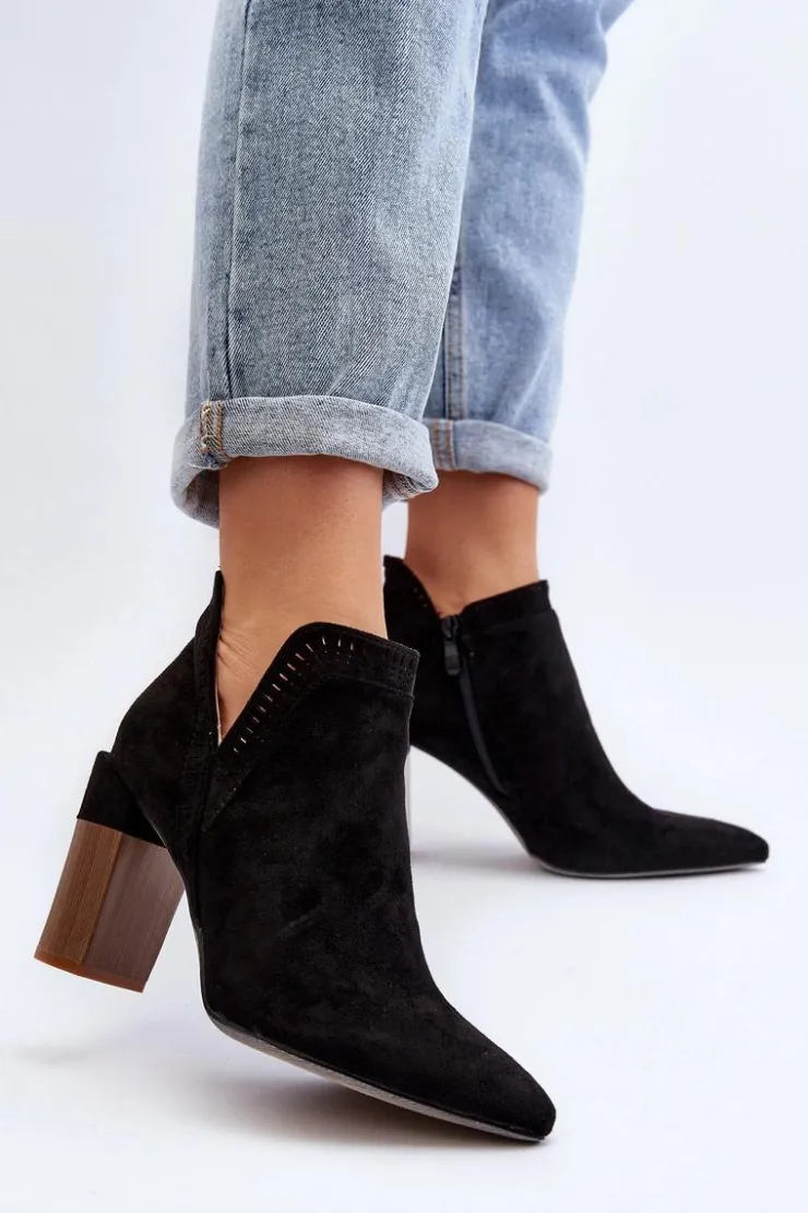 Discount Boto Botki Na Słupku Z Ażurowym Wzorem Czarne Vailen