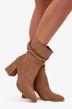 Damskie Zazoo Botki Z Naturalnego Zamszu Ocieplane Na Słupku Z Marszczeniem 4216 Beżowe