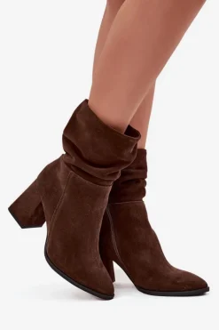 Damskie Zazoo Botki Z Naturalnego Zamszu Ocieplane Na Słupku Z Marszczeniem 4216 Czekoladowe