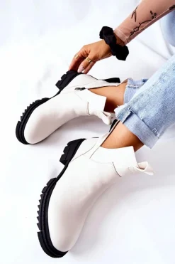 Discount Boto Botki Z Wycięciem Na Suwak Białe Corano