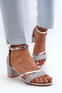 Buty damskie Vinceza Sandały Na Słupku|Sandały Na Obcasie*Brokatowe Sandały Damskie Na Niskim Słupku Srebrne Ploemis Srebrny