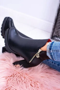 Boto Botki Na Słupku|Czarne Botki*Czarne ekstrawaganckie botki Superlove