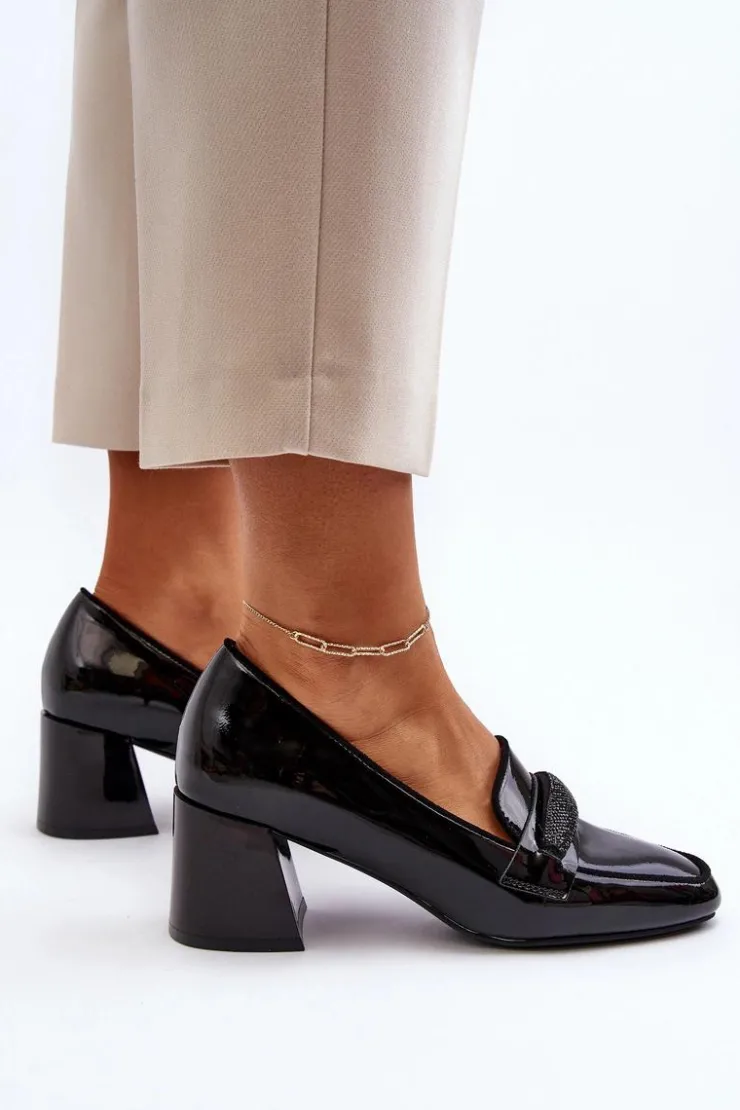 Discount Buty damskie Vinceza Czółenka Lakierowane Z Ozdobą Czarne Samassa