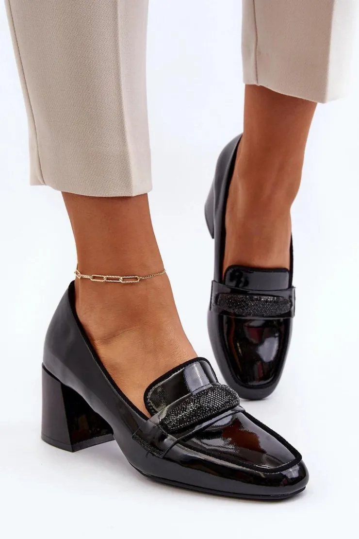 Discount Buty damskie Vinceza Czółenka Lakierowane Z Ozdobą Czarne Samassa