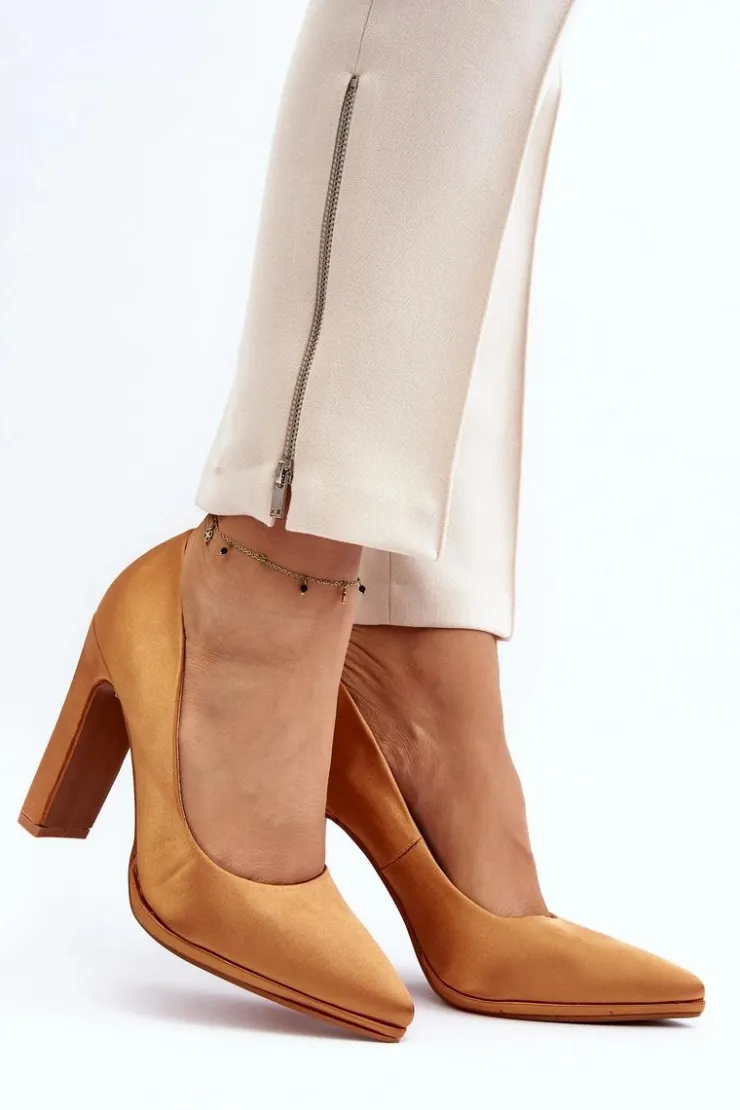 Boto Czółenka Klasyczne*Czółenka Na Słupku Camel Piatti