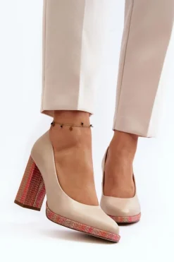 Discount Laura Messi Czółenka Na Słupku 2746 Jasnobeżowe