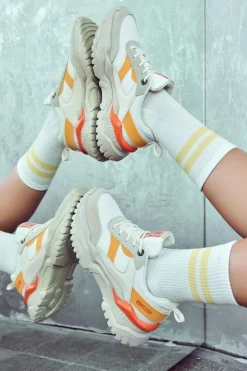 Big Star Shoes Buty Sportowe Big Star|Sneakersy Damskie*Damskie Buty Sportowe Big Star JJ274A411 Biało-Beżowe