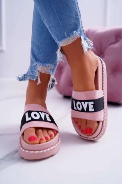 Sale Boto Damskie Klapki Na Platformie Z Dżetami Love Różowe MoreLove