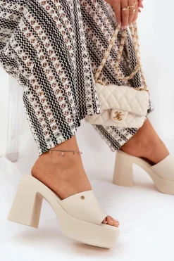 New Boto Damskie Klapki Z Eko Skóry Na Słupku I Platformie Jasnobeżowe Tamirella Beżowy