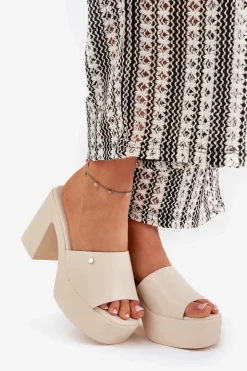 New Boto Damskie Klapki Z Eko Skóry Na Słupku I Platformie Jasnobeżowe Tamirella Beżowy