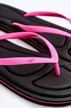 Damskie 4F Damskie Klasyczne Japonki SS23FFLIF067-21S Czarno-Różowe