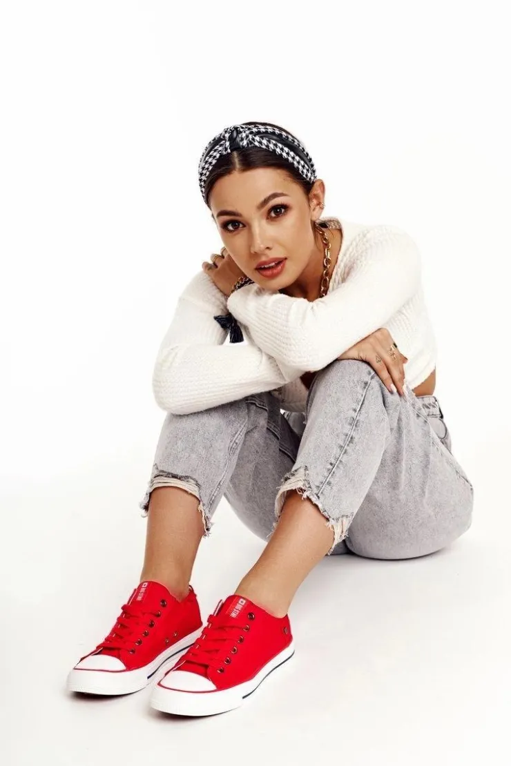 Clearance Big Star Shoes Damskie Klasyczne Niskie Trampki Big Star DD274339 Czerwone Czerwony