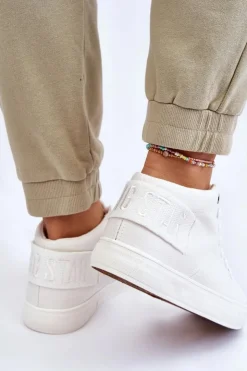 Clearance Big Star Shoes Damskie Klasyczne Wysokie Trampki Big Star LL274002 Białe Biały