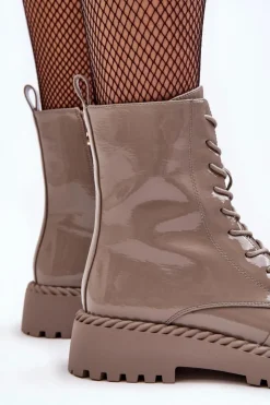 New Damskie buty S.Barski Damskie Lakierowane Botki Workery Z Ozdobą Beżowe S.Barski MR870-67 Beżowy