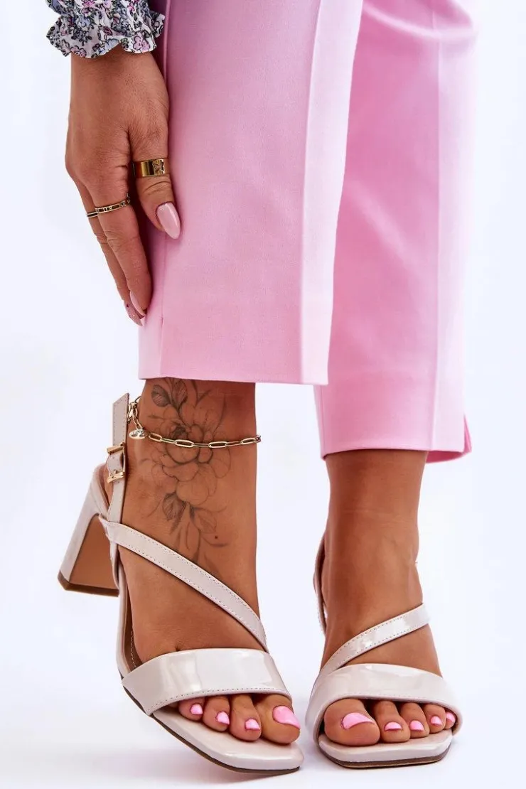 Evento Sandały Na Słupku|Sandały Na Obcasie*Damskie Lakierowane Sandały Na Słupku Beżowe Carrie