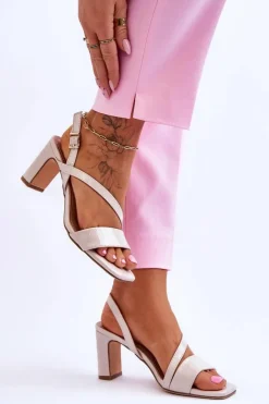 Evento Sandały Na Słupku|Sandały Na Obcasie*Damskie Lakierowane Sandały Na Słupku Beżowe Carrie