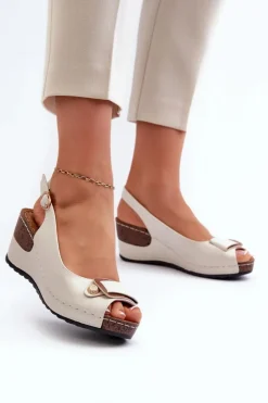 Damskie Evento Damskie Lekkie Sandały Na Koturnie Comfort Shoes Srebrne Efravia