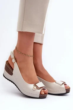 Damskie Evento Damskie Lekkie Sandały Na Koturnie Comfort Shoes Srebrne Efravia