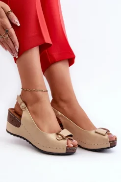Damskie Evento Damskie Lekkie Sandały Na Koturnie Comfort Shoes Beżowe Efravia