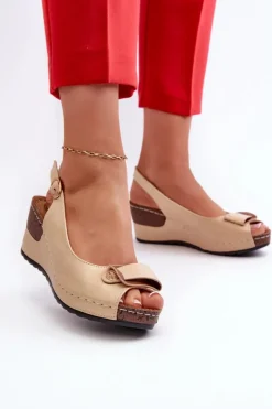 Damskie Evento Damskie Lekkie Sandały Na Koturnie Comfort Shoes Beżowe Efravia