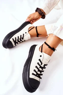 Damskie GOE Damskie Ocieplane Trampki II2N4036 Białe