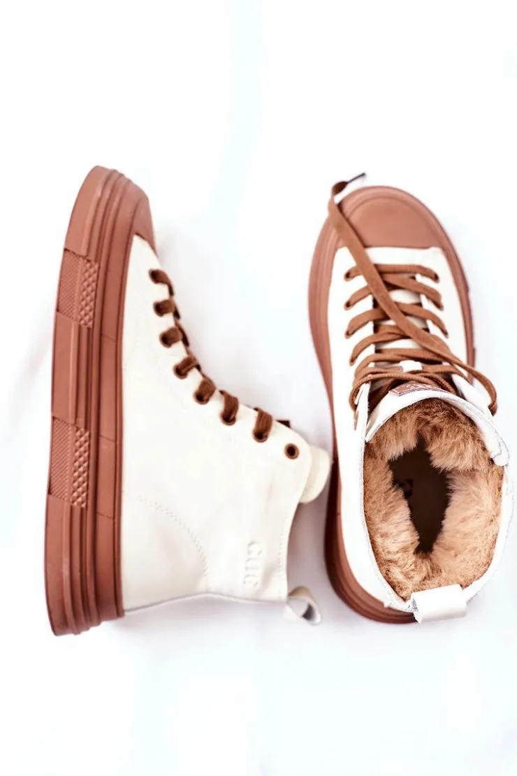 Sale GOE Damskie Ocieplane Trampki Wysokie II2N4034 Białe