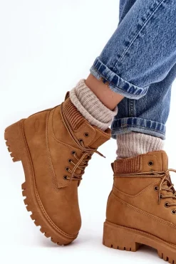 Damskie Cross Jeans Damskie Ocieplane Trapery Camel MM2R4011C