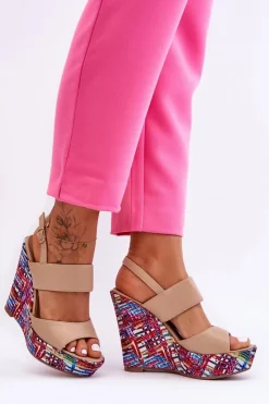 Damskie Boto Damskie Sandałki Na Koturnie Beżowe Calderia