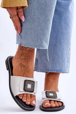 Damskie buty S.Barski Damskie Skórzane Klapki Z Dżetami S.Barski KV-2775-33 Srebrne