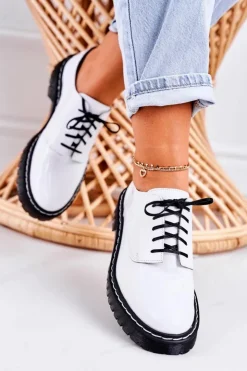 Damskie Maciejka Damskie Skórzane Półbuty Oxfordy 04087-11 Białe Lakierowane