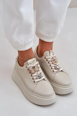 Damskie CheBello Damskie Skórzane Sneakersy Na Platformie Z Ozdobami 4292 Jasnobeżowe