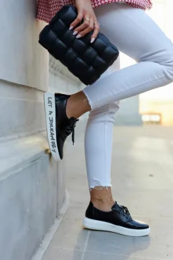 Discount Damskie buty S.Barski Damskie Skórzane Tenisówki Z Ozdobą Czarne Carrey