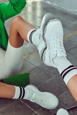 Big Star Shoes Buty Sportowe Big Star*Damskie Sneakersy Buty Sportowe Big Star JJ274579 Białe