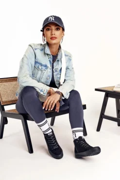 Online Big Star Shoes Damskie Wysokie Trampki Na Dużej Podeszwie BIG STAR FF274244 Czarne Czarny