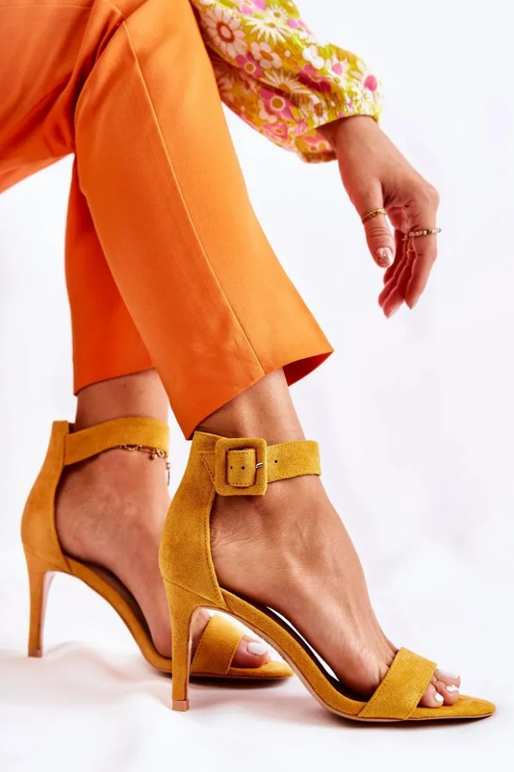 Outlet Boto Damskie Zamszowe Sandały Na Szpilce Żółte Marconi