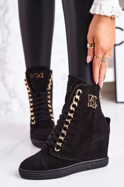 Sale Boto Damskie Zamszowe Sneakersy BOOCI 2222/066/z Złoty Łańcuch Czarne