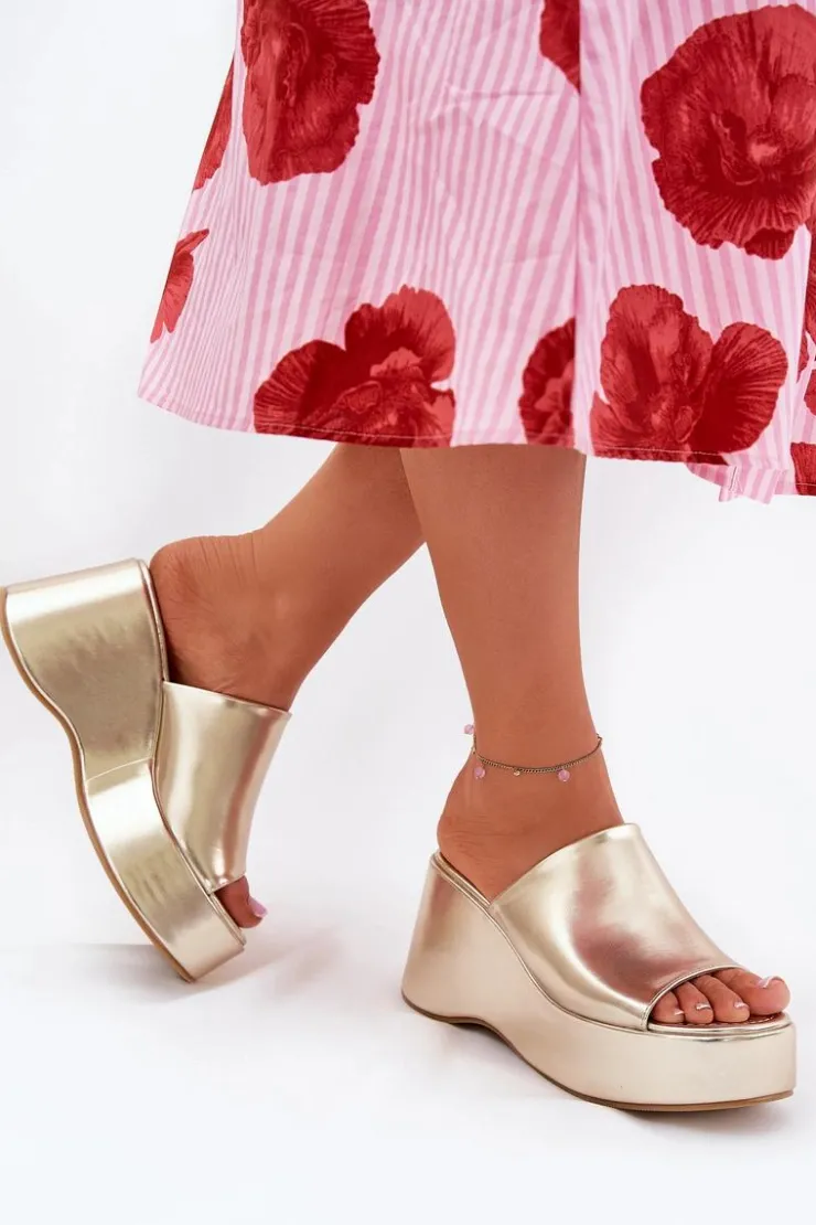 Damskie Boto Eko Skórzane Klapki Damskie Na Platformie I Koturnie Złote Kisoffi