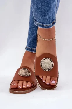 Discount Boto Eko Skórzane Klapki Na Płaskim Obcasie Z Ozdoba Camel Tatereia Brązowy